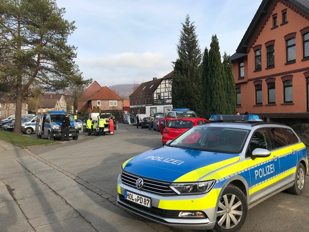 POL-HOL: Polizei Holzminden: ganzheitliche Verkehrskontrolle - sieben Fahrzeugführer unter Einfluss von Betäubungsmitteln