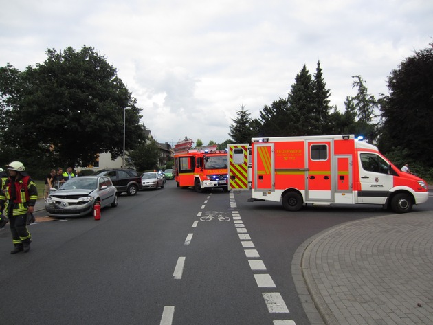 FW-MH: Verkehrsunfall mit mehreren Verletzten