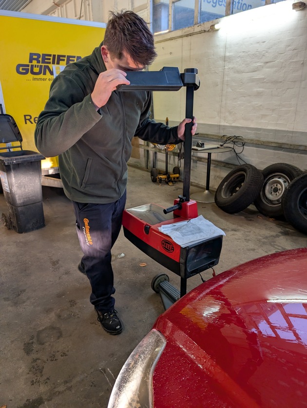 POL-NI: Erfolgreicher Lichttesttag in Hoya