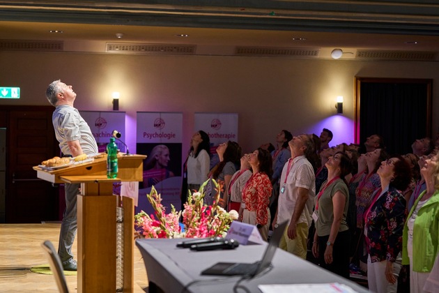 Resonanz statt Rezept – neue Impulse aus Psychotherapie und Neurowissenschaft