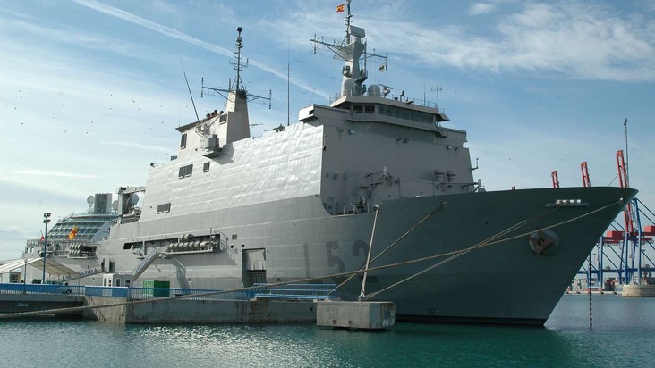 Schiffe der NATO-Eingreifflotte machen in Kiel fest