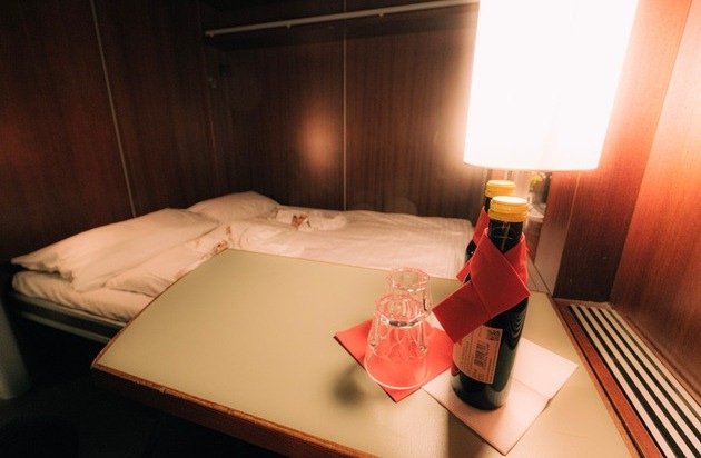 RDC Deutschland GmbH: RDC Deutschland startet AutoReiseZug Hamburg - Lörrach im Winter / Zusätzlich ist die Buchung auch für Fahrgäste ohne Fahrzeug möglich / Neuer Zwischenstopp für Reisende ohne Fahrzeug in Freiburg Hbf