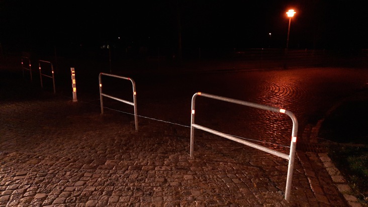 POL-IZ: 210406.1 Brunsbüttel: Gefährlicher Eingriff in den Straßenverkehr