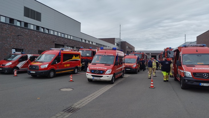 FW-Schermbeck: Unwetter: Überörtliche Hilfeleistung Krefeld