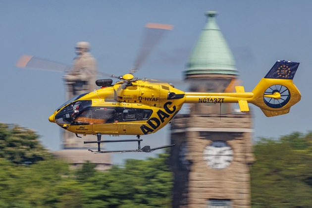 „Christoph Hansa“ fliegt weiter in Gelb
