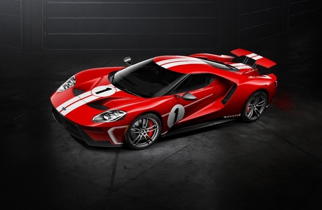 Ford-Werke GmbH: Ford Performance bietet Ford GT '67 Heritage Edition im Look des historischen Le Mans-Siegfahrzeugs von 1967 an (FOTO)