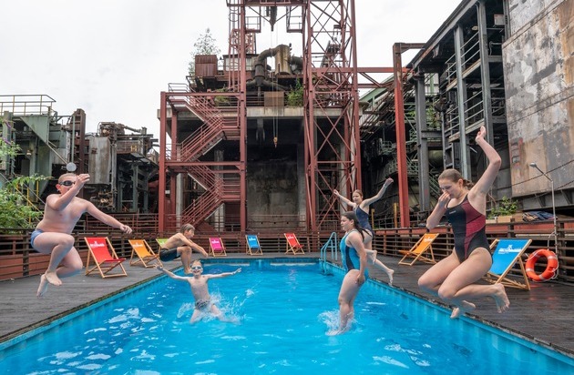 Stiftung Zollverein: Werksschwimmbad auf Zollverein erfolgreich eröffnet / Coolster Pool im Westen bis zum 25. August 2024 geöffnet