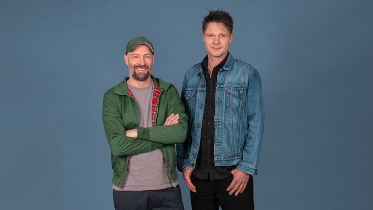 Neuer News-Podcast von rbb24 Inforadio: &quot;7 Tage wach - die Woche mit Schrag und Schröder&quot;