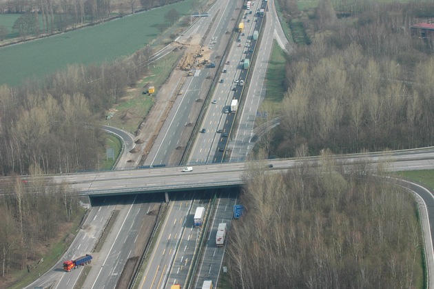 POL-WL: Baustelle auf der Autobahn 1