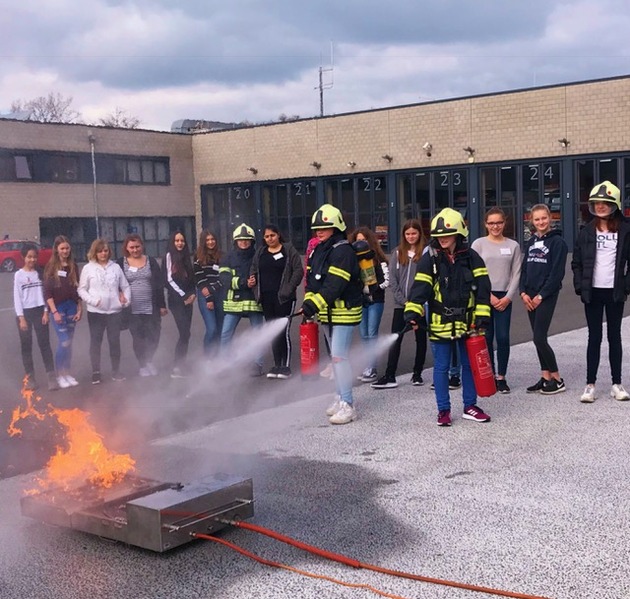 FW Dinslaken: GirlsDay 2019 bei der Feuerwehr Dinslaken