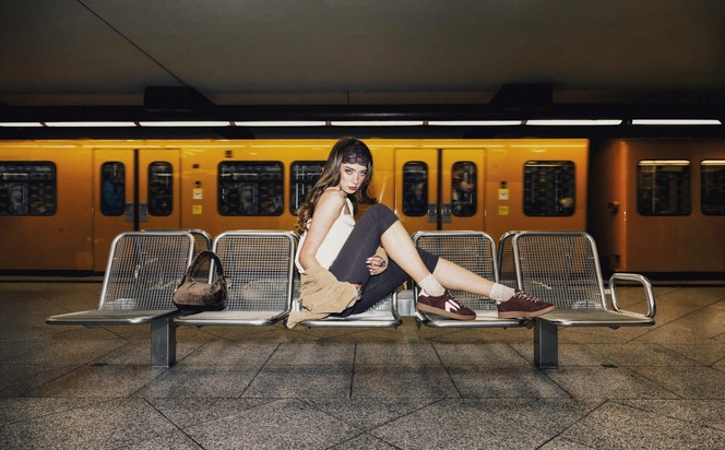 &bdquo;Create Offline Memories&ldquo;: DEICHMANN und FILA launchen Gen-Z-Kampagne mit Kayla Shyx