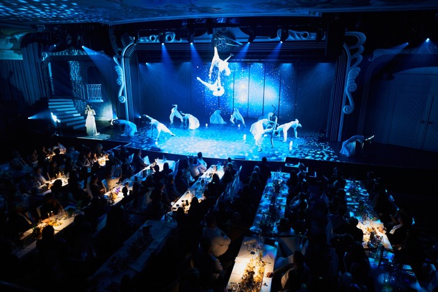 Pressemitteilung: Dinner in the Dark