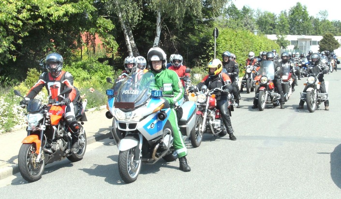 POL-NI: Motorradaktionstag der Polizei Nienburg ein voller Erfolg