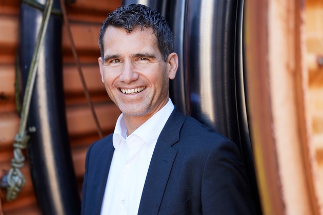 K&ouml;lner Kooperation: RheinNetz setzt neue Ma&szlig;st&auml;be im Netzbetrieb und entwickelt in Zusammenarbeit mit envelio ein Niederspannungsleitsystem