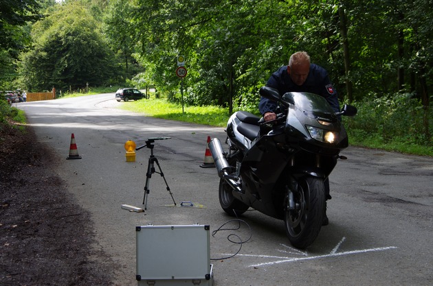 POL-NOM: Sicher durch den Harz - Kontrollaktion von Motorrädern