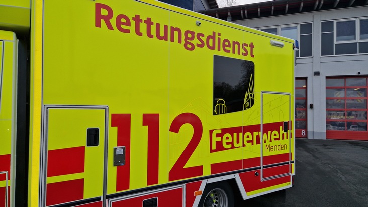 FW Menden: Feuerwehr Menden setzt auf Gelb - Mehr Sichtbarkeit für Rettungseinsätze