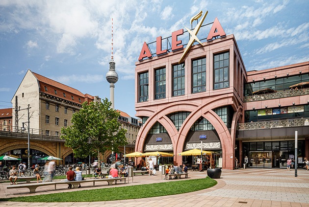 Pop Mart vergrößert Shop im ALEXA auf 335 Quadratmeter