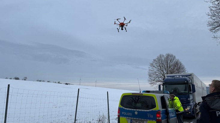 POL-LDK: Eisplattenkontrollen mit Drohne