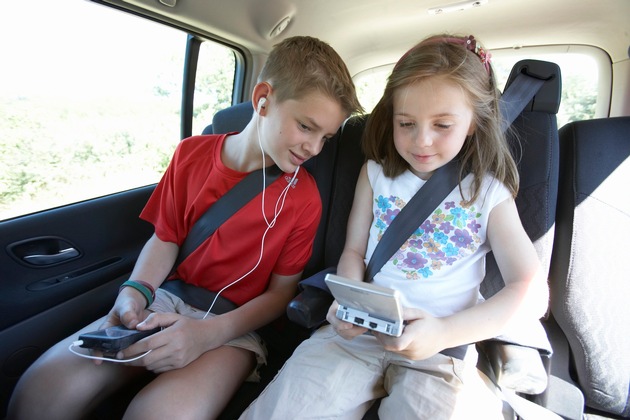 &quot;Wann sind wir daaa?&quot; So reisen Familien stressfrei im Auto (BILD)