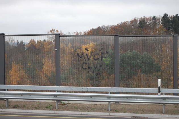 POL-PDKL: A6/Kaiserslautern, Zeugen gesucht