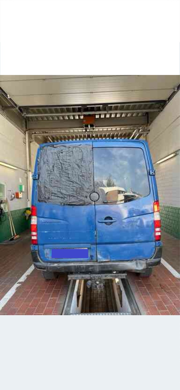 POL-D: Rheurdt - A40 - Parkplatz Neufelder Heide - Kooperative Schwerpunktkontrollen - &Uuml;ber hunderte Fahrzeuge und Personen kontrolliert