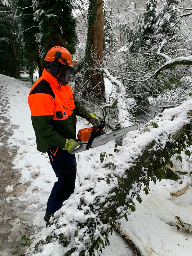 FW-Stolberg: Schneefall verursacht zahlreiche Einsätze