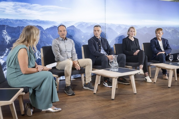 Vom Wissen zum Handeln: 3. AlpenKlimaGipfel bringt zukunftsweisende Projekte auf die Bühne