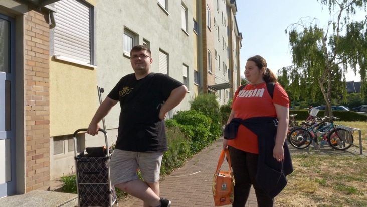 Diese Woche bei "Hartz und herzlich - Tag für Tag Benz-Baracken": Ausflug in die Stadt der Liebe