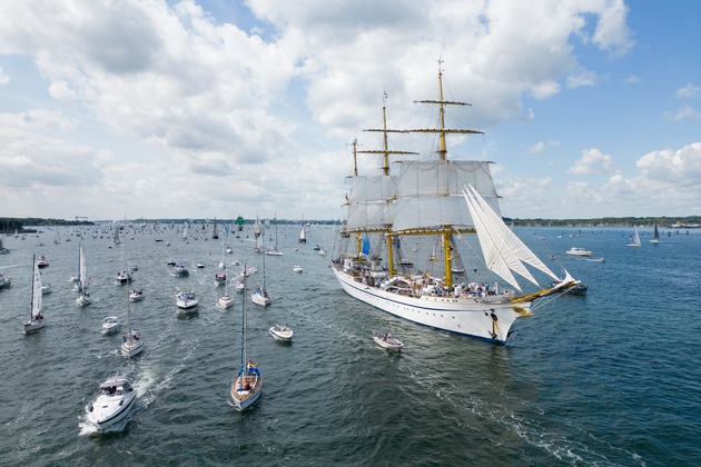 &quot;Nach Hause kommen, Loslassen und Erleben&quot; - Die Deutsche Marine auf der Kieler Woche