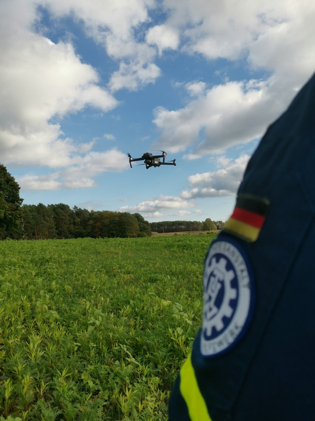 THW HB-NDS: Eindämmen der Schweinepest: Technisches Hilfswerk unterstützt mit Drohnen