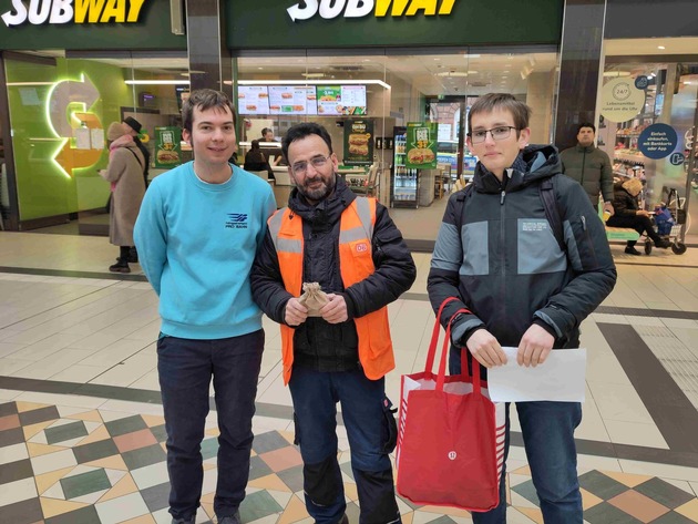 VCD und PRO BAHN bedanken sich an Heiligabend bei Bahnmitarbeitenden f&uuml;r ihren Einsatz