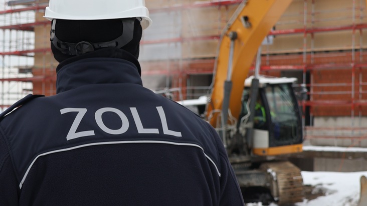 HZA-RO: Mindestlohnpr&uuml;fung des ZOLLs in sogenannten Risikobranchen / Hauptzollamt Rosenheim mit zahlreichen Kr&auml;ften im Einsatz