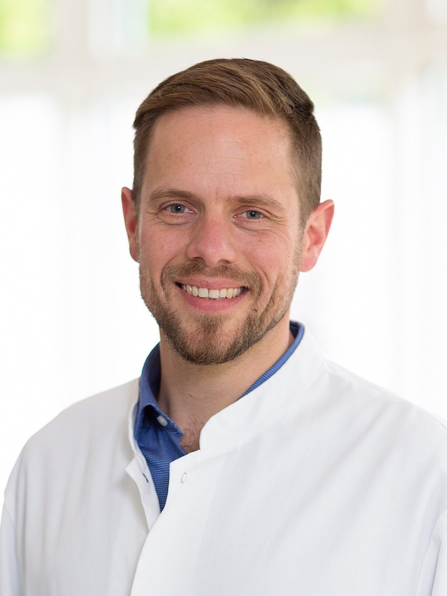 PM / / Infotreff Gesundheit der Rotkreuzklinik: Arthrose und Osteoporose
