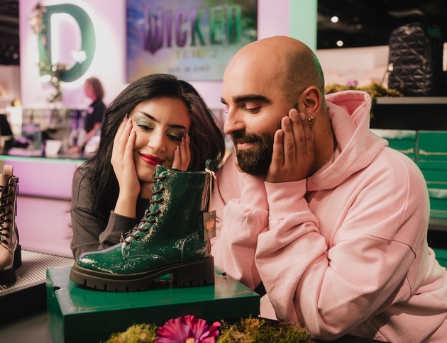 DEICHMANN x Wicked: Teil 2 – DEICHMANN launcht Kampagne mit Parshad und Xhem  zum Abschluss des weltweiten Kinophänomens