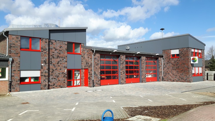 FW-KLE: Neues Feuerwehrgerätehaus ist fertig