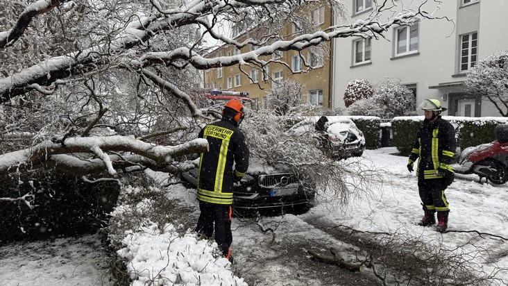 FW-DO: Schneebedingte Einsätze für die Feuerwehr erst seit dem Mittag