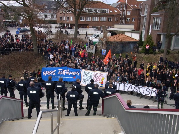 POL-WL: Demonstrationen ohne besondere Vorkommnisse