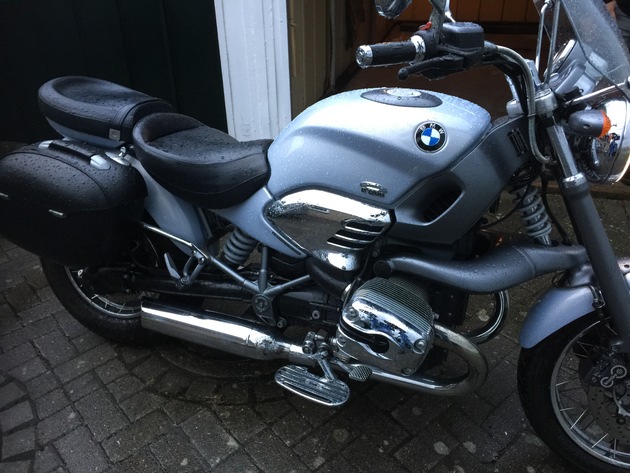 POL-H: Zeugenaufruf: Unbekannte stehlen hochwertige Motorräder aus Garage in Badenstedt