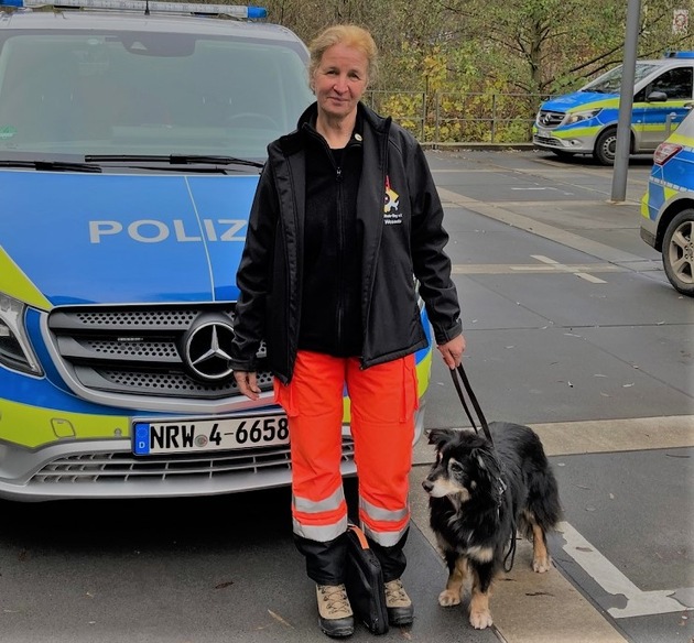 POL-BN: Anruf genügt: Die Rettungshundestaffel Bonn/Rhein-Sieg e.V. hilft bei der Suche nach Vermissten