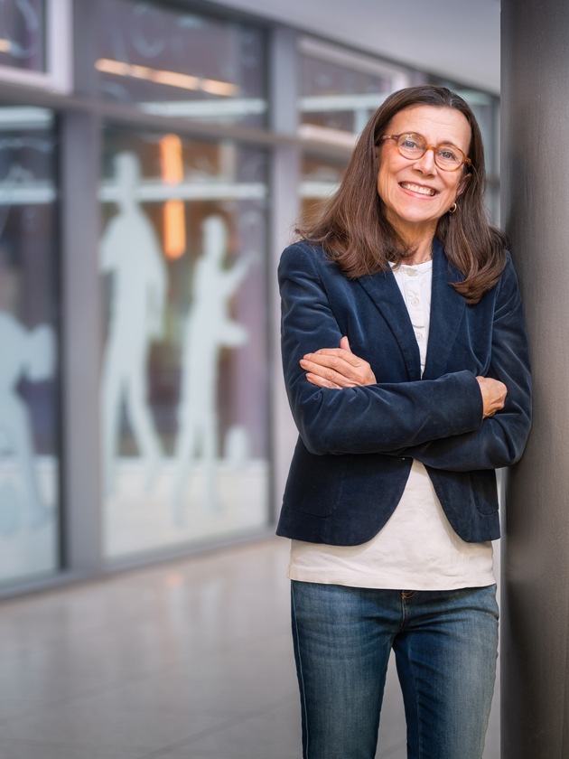 RADIO REGENBOGEN Morgenmoderatorin Cristina Klee wird neue Botschafterin der Stiftung COURAGE