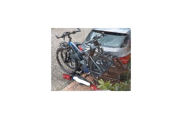 POL-FL: Wenningstedt/Sylt - Diebstahl von hochwertigen Fahrrädern, Polizei sucht Zeugen