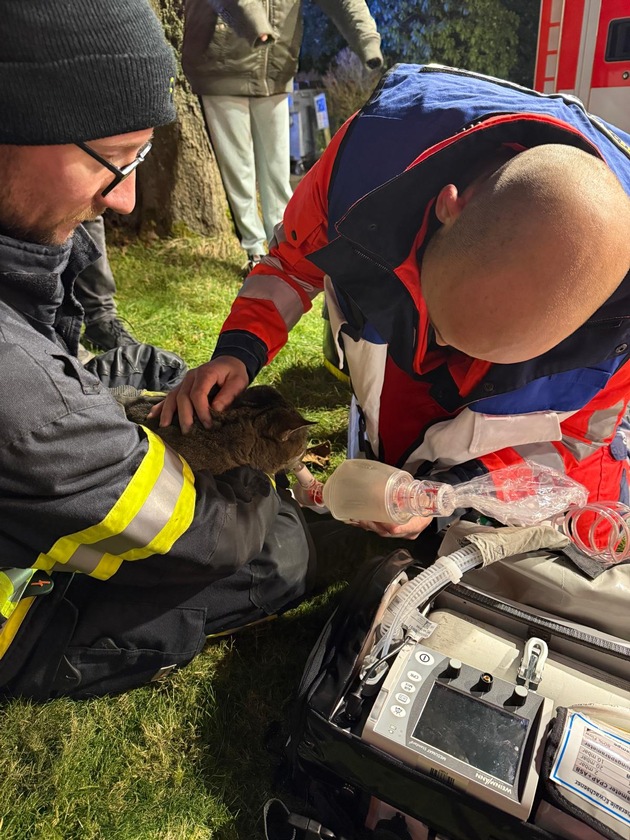 FW Wipperf&uuml;rth: B3G | Wohnhausbrand