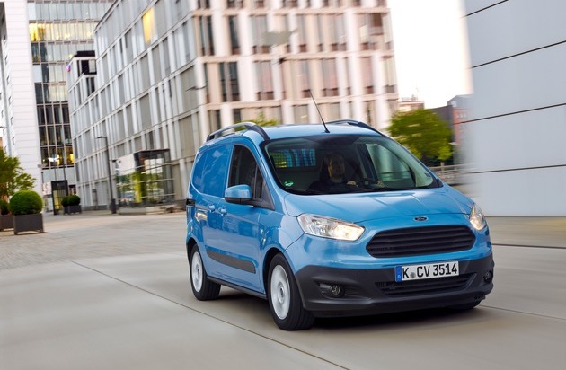 Ford-Werke GmbH: Der neue Ford Transit Courier: Klassenprimus in puncto Verbrauch und Lieferwagen-Eigenschaften (FOTO)