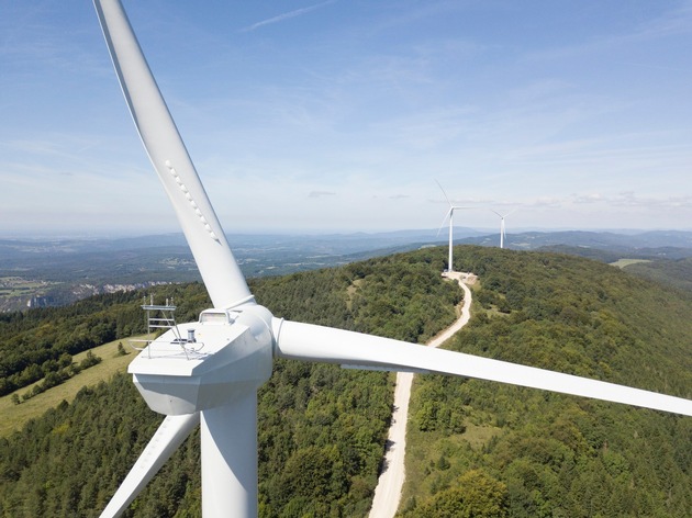 Comunicado de imprensa: Novo grupo Q ENERGY entra no mercado europeu das energias renováveis