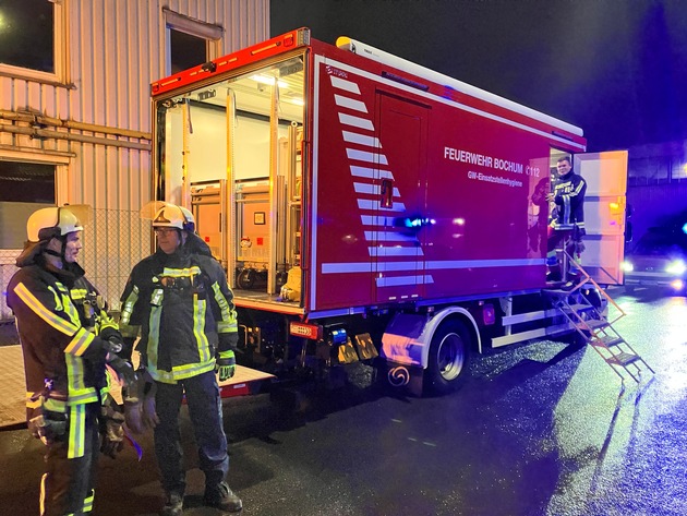 FW-BO: Kabelbrand bei der Firma Doncasters GmbH in Bochum