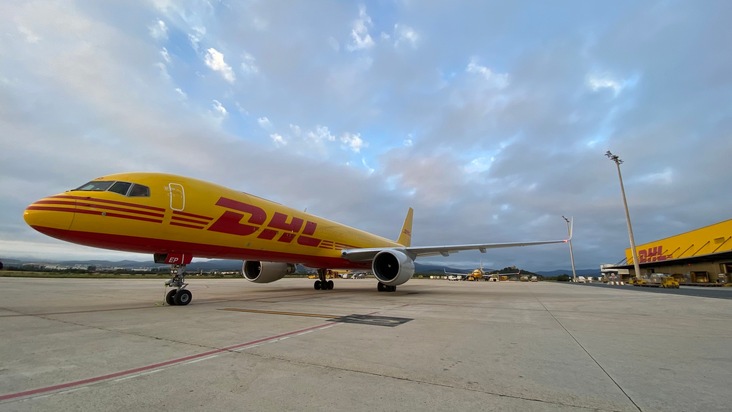 PM: DHL Express investiert mehr als 40 Millionen Euro in den Bau eines europäischen Flugzeugwartungshangars am spanischen Flughafen Vitoria / PR: DHL Express invests more than EUR 40 million to build European aircraft maintenance hangar at Vitoria Ai