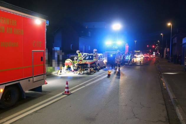 POL-ME: 83-jähriger Fußgänger angefahren und schwer verletzt - Monheim - 2201100