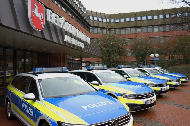 POL-LG: Neue Streifenwagen für die sechs Polizeiinspektionen der Polizeidirektion Lüneburg