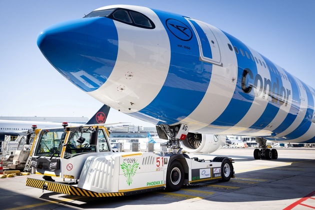 EcoTow: Fraport nimmt vollelektrische Flugzeugschlepper für Großflugzeuge in Betrieb