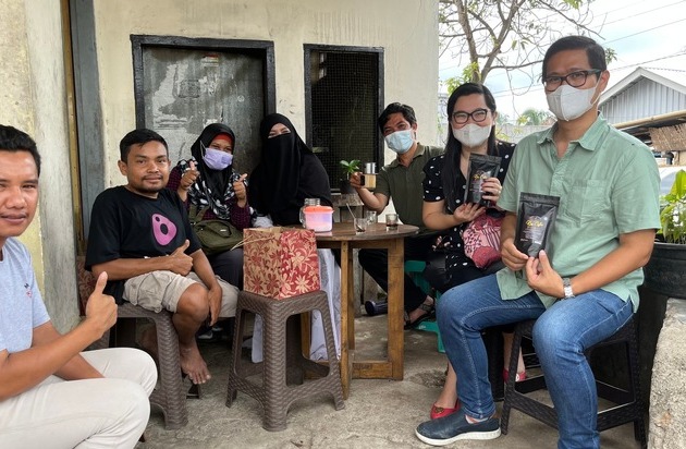 Global Micro Initiative eV di Indonesia: Belajar untuk Satu Sama Lain – Kemiskinan Bersama …